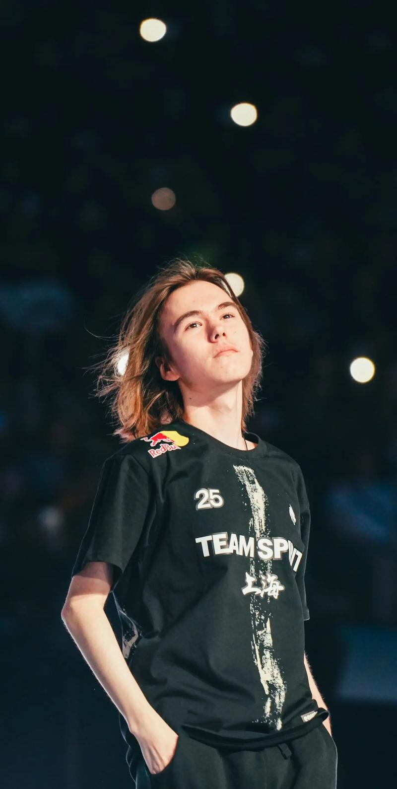 G2已抵达英雄联盟MSI举办地釜山进行隔离，晒隔离小礼物