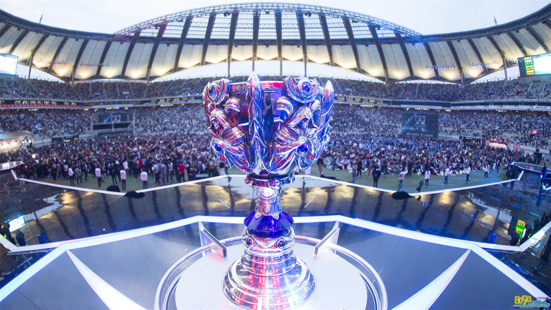 Yagao ：现在才2000杀有点慢了 希望队友多让点头给我